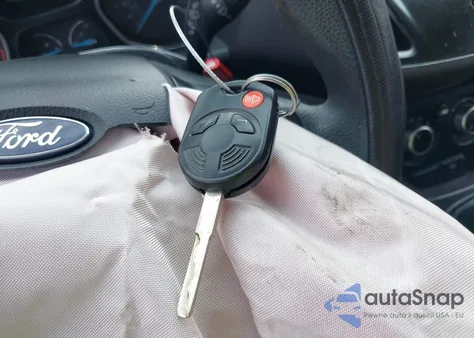 2013 Ford Escape S from USA, damaged, VIN 1FMCU0F72DUB34699